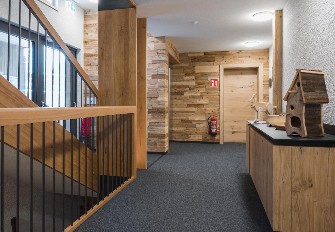 Ad-Fontanas Appartements Vandans Esterno foto